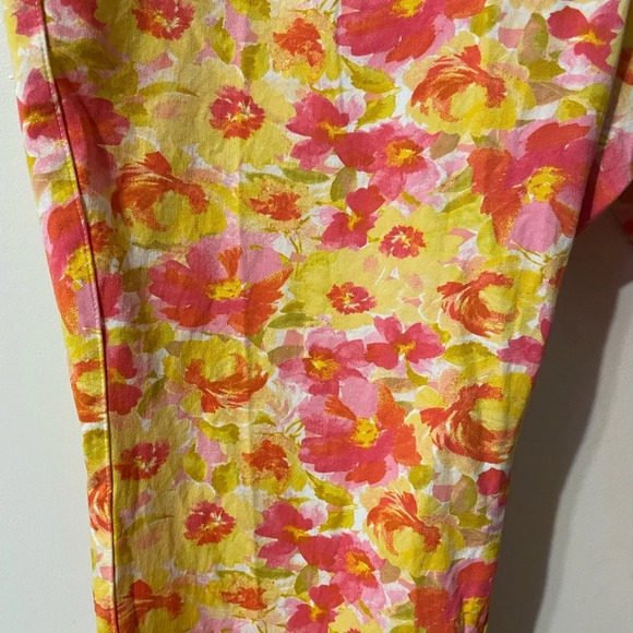 Old Navy Yellow Floral High Rise Pixie Skinny Pant Secret Smooth Pockets Size 24 - Picture 2 of 9